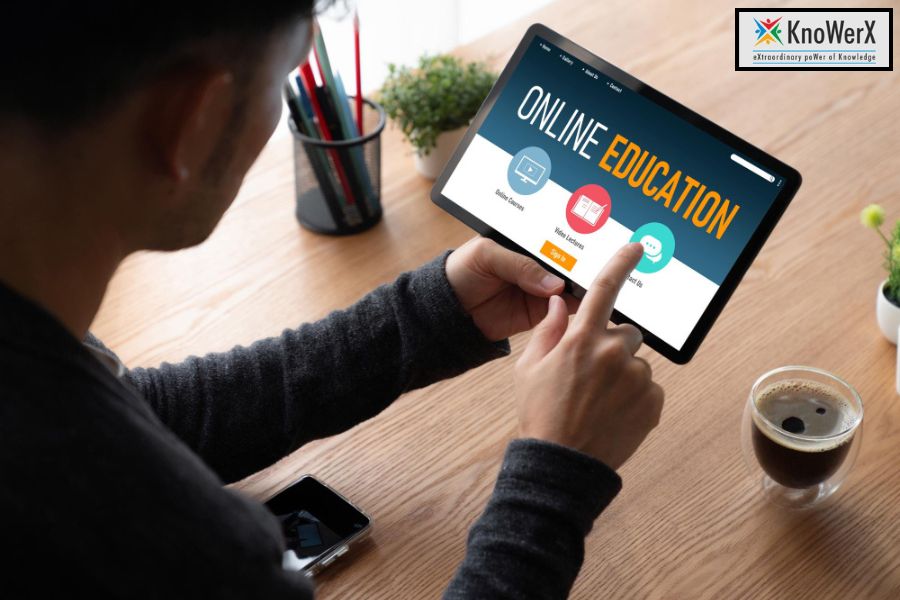 Benefits of SCM Online Course for New-Age Pros