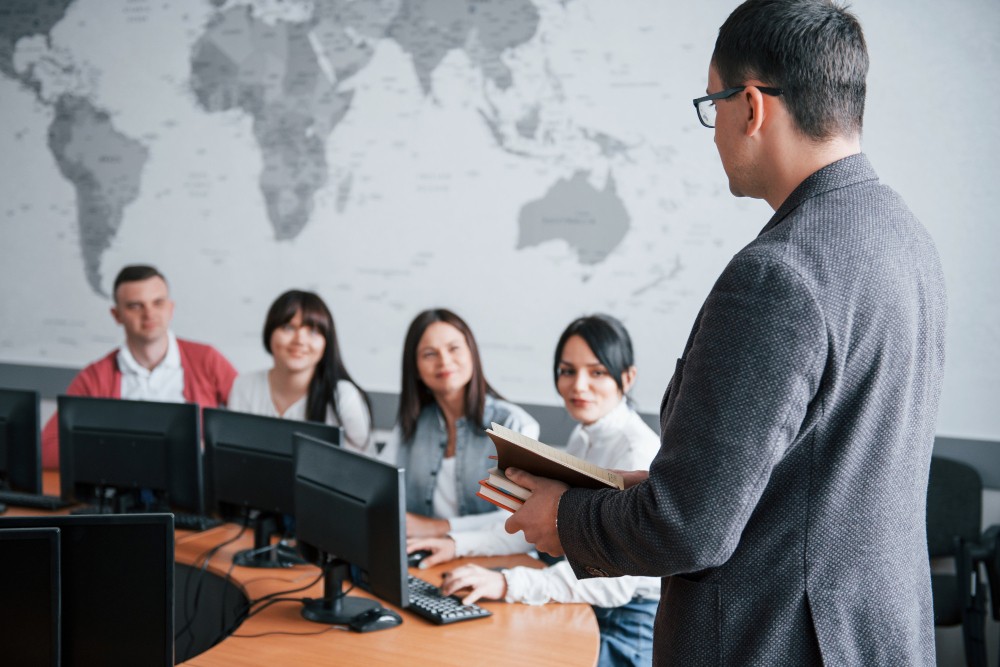 Delivering World-Class Professional Training for Business Efficiency -KnoWerX